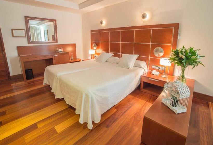 주니어 스위트, Acinipo