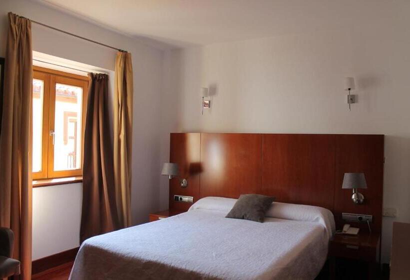 스탠다드 룸, Acinipo