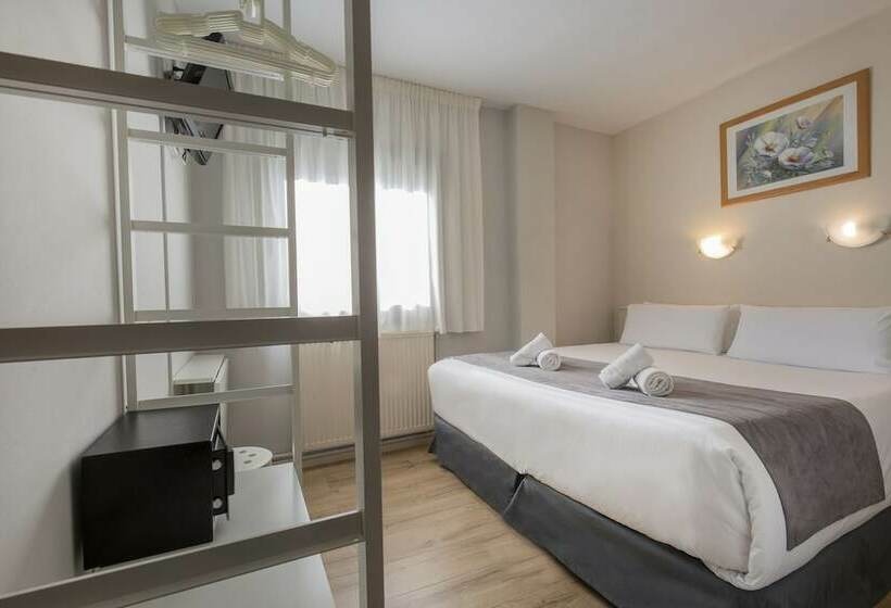 标准间, Camel Lot by Nexta