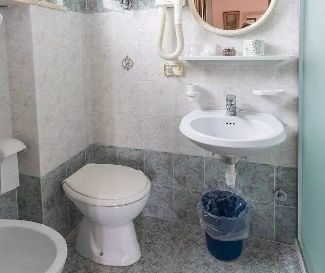 Chambre Standard, Da Angelo