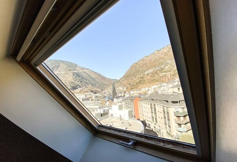 小型套房, Hesperia Andorra