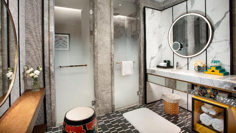 Номер Премиум, Four Seasons Hotel London At Park Lane