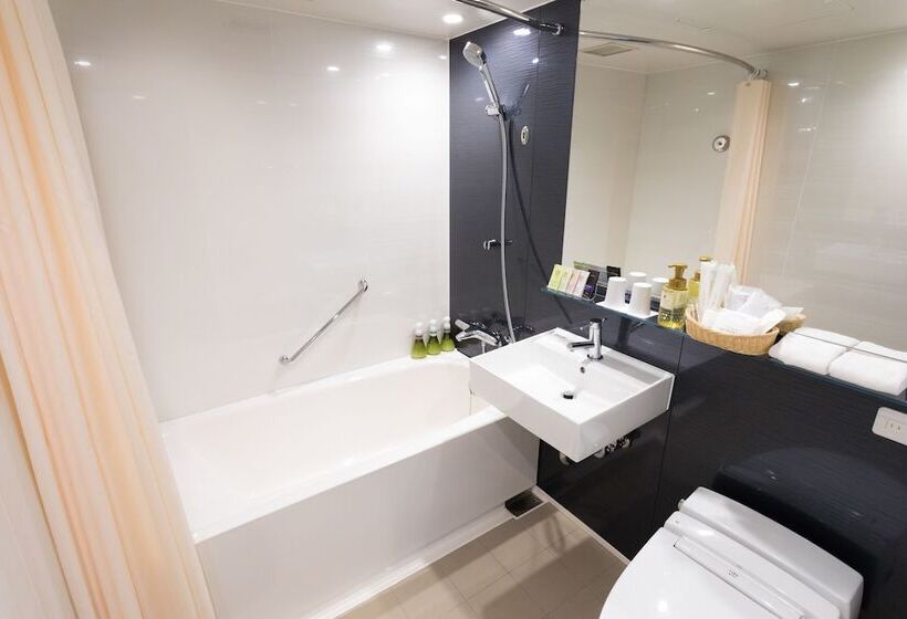 스탠다드 룸, Hewitt Koshien