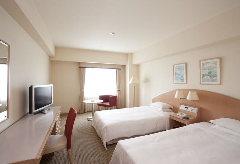 기본룸, Hewitt Koshien