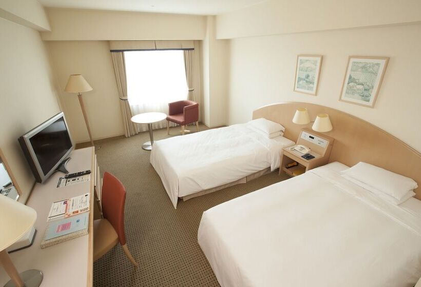 기본룸, Hewitt Koshien