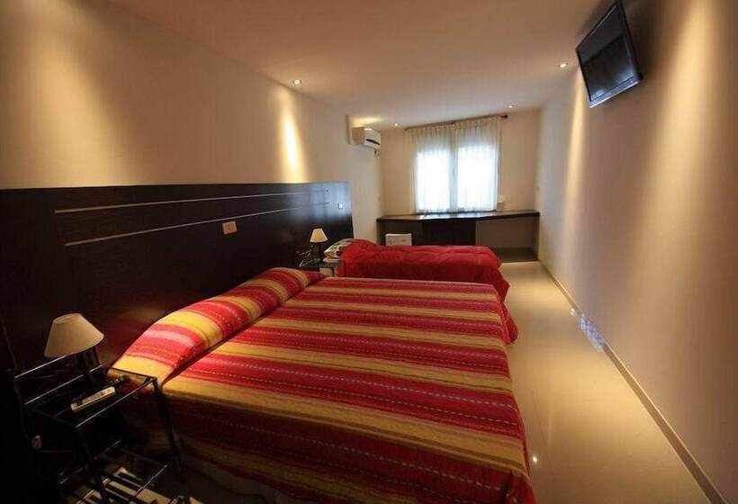 غرفة قياسية رباعية, Iberia