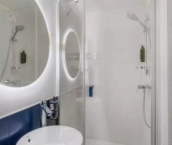 Chambre Standard, Ibis Budapest Centrum