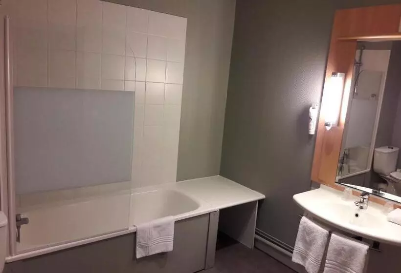 Standard-huone, Ibis Lannion