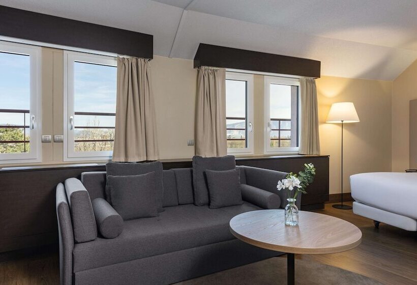 سوییت جونیور, NH Geneva Airport