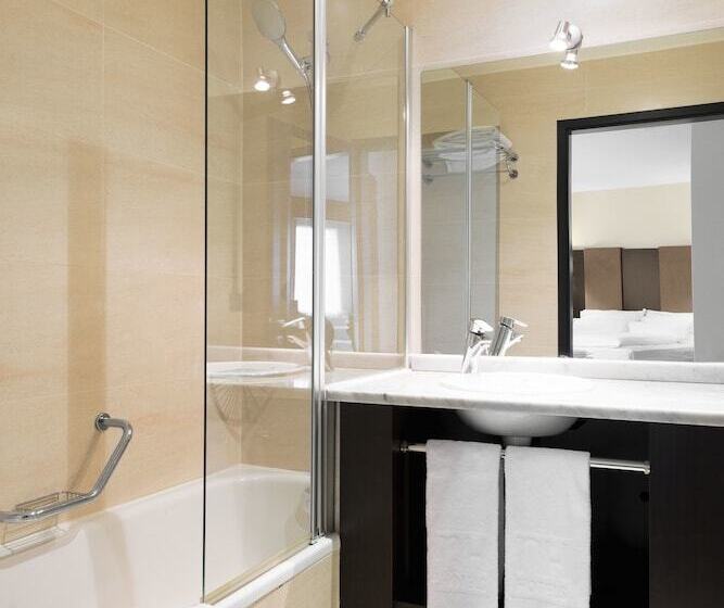 اتاق سوپریور, NH Geneva Airport