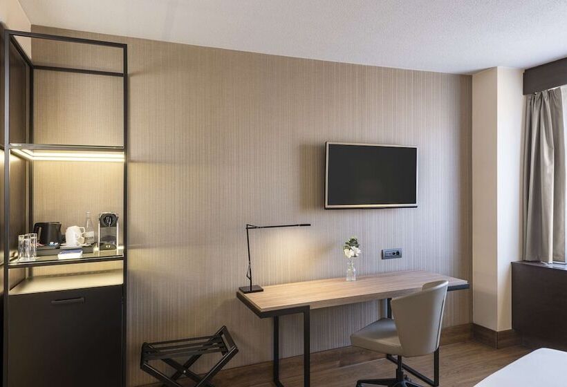 اتاق سوپریور, NH Geneva Airport