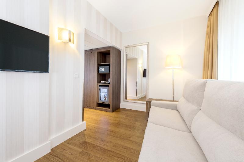 اتاق سوپریور, NH Geneva Airport