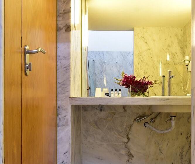 اتاق سوپریور, Pousada Convento De Arraiolos