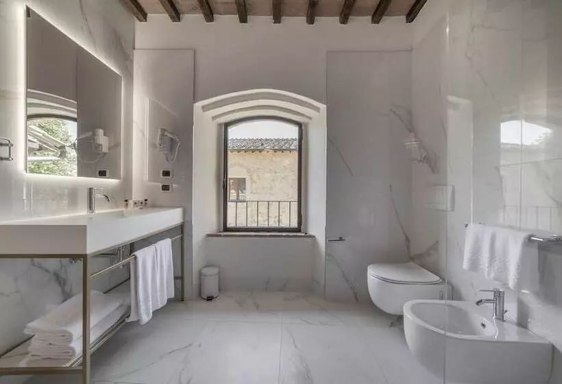 スーペリアールーム, Relais Della Rovere