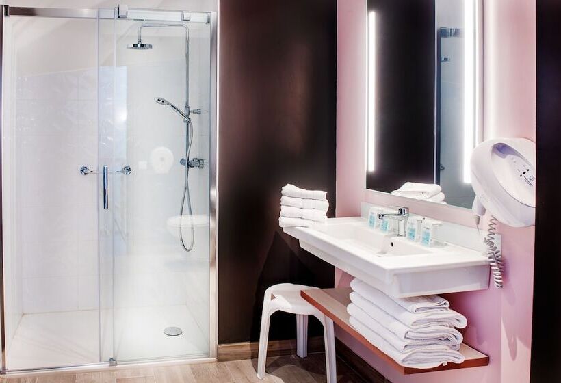 Camera Standard, Sainte Rose