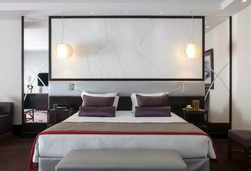 سوییت جونیور, Sofitel Beirut Le Gabriel
