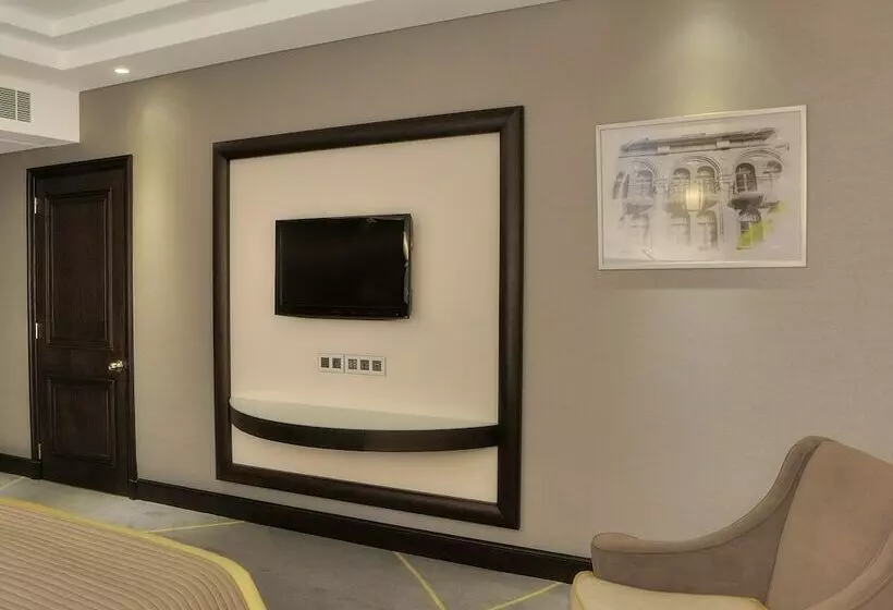 اتاق لوکس, Sofitel Beirut Le Gabriel