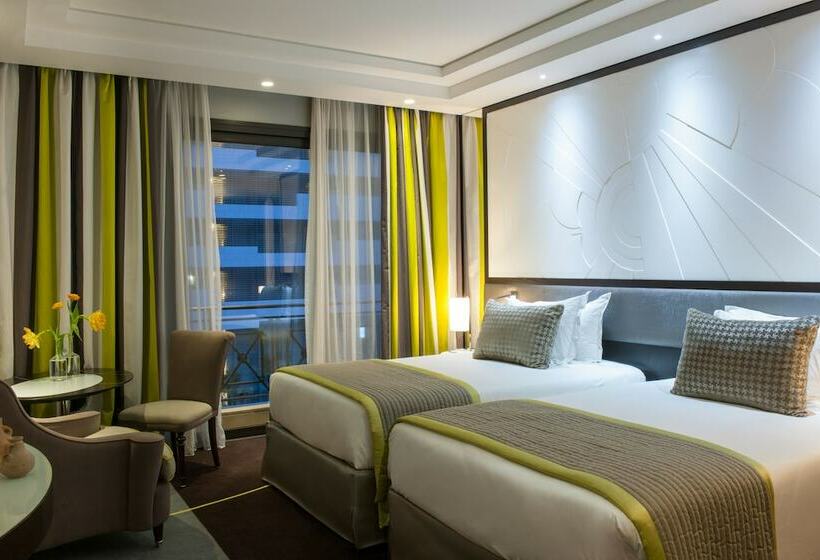 اتاق لوکس, Sofitel Beirut Le Gabriel