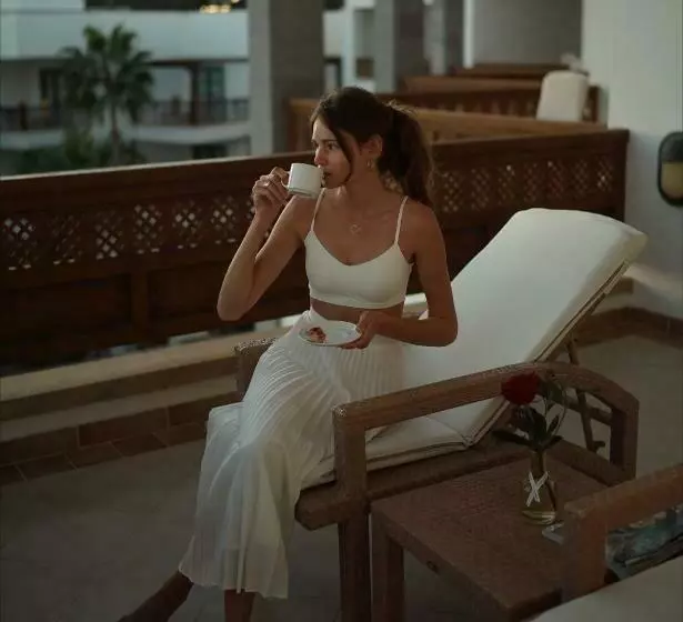 سوییت, Princesa Yaiza Suite Hotel Resort
