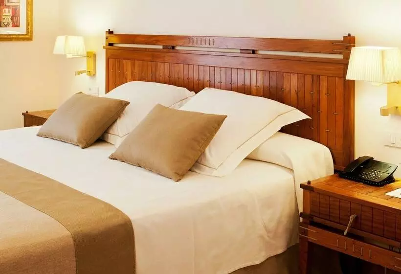 سوییت, Princesa Yaiza Suite Hotel Resort