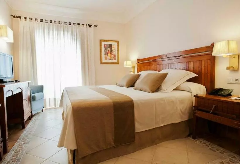 اتاق خانوادگی, Princesa Yaiza Suite Hotel Resort