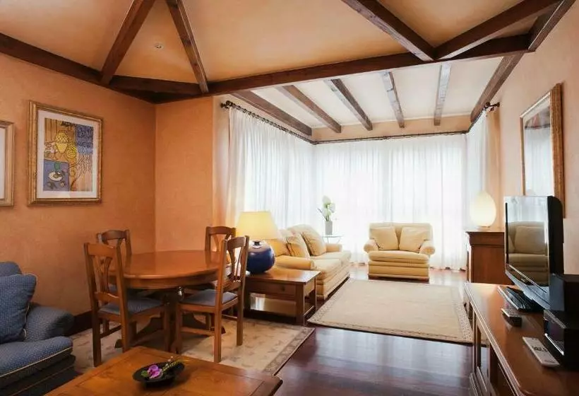 سوئیت پرزیدنت, Princesa Yaiza Suite Hotel Resort