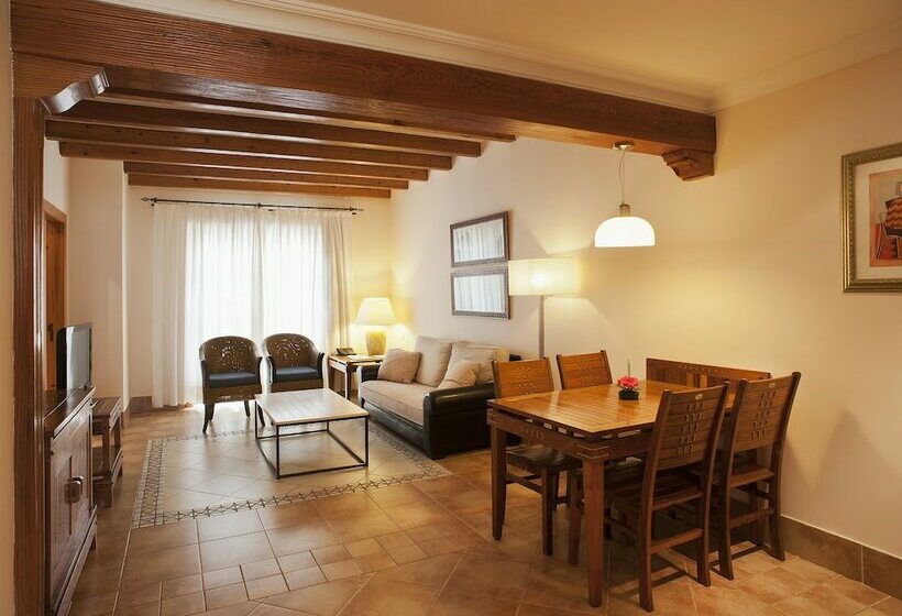 Королевский Люкс, Princesa Yaiza Suite Hotel Resort