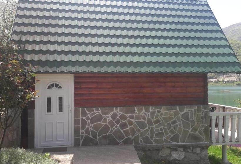 بنگله خانوادگی, B&b Konak