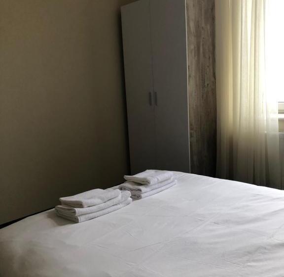 اتاق استاندارد, El Mundo Apartments