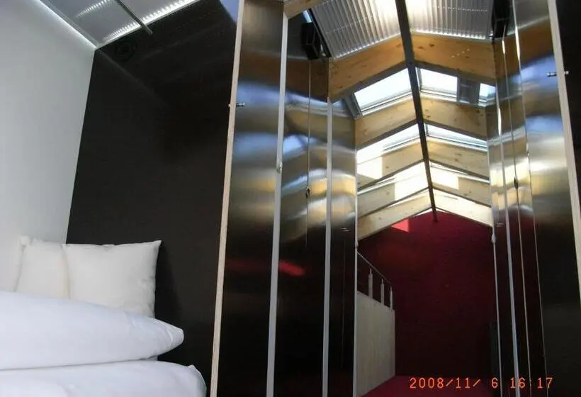 Huoneisto 2 Makuuhuonetta Parveke, Lama Appartement