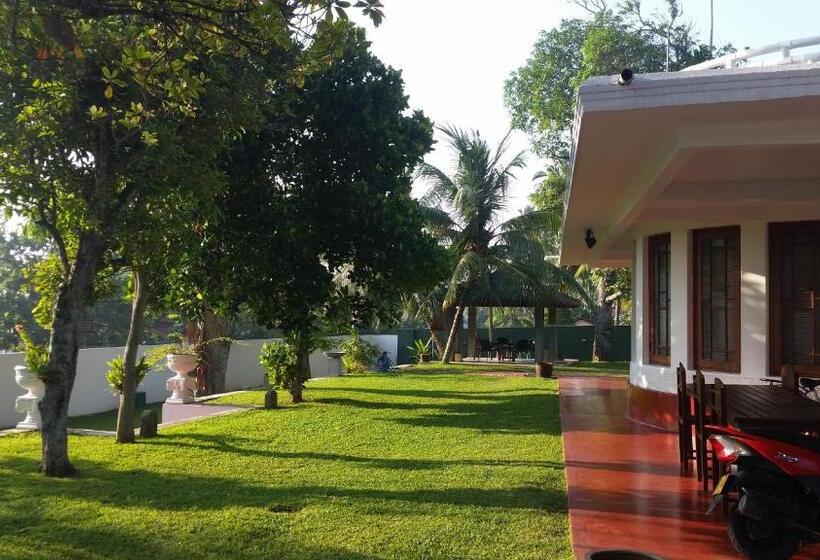 디럭스 룸, Ahangama Eco Villa