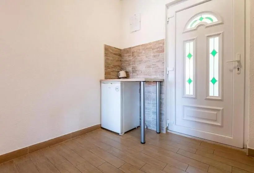 اتاق استاندارد با چشمانداز دریا, Apartments & Rooms Leon