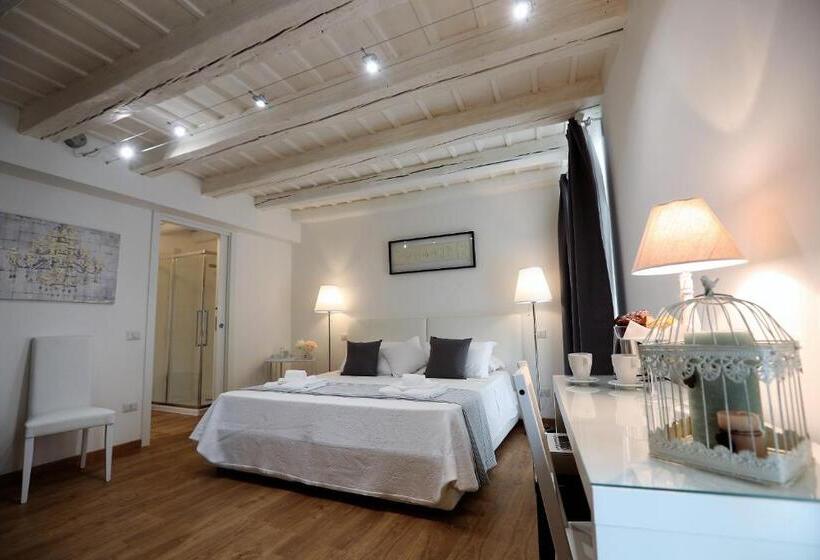 سوییت جونیور با بالکن, La Maison De Charmes