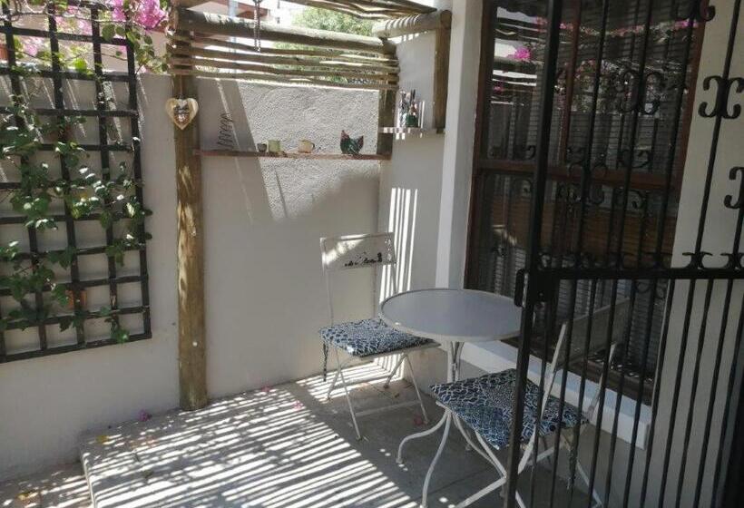 디럭스 룸, Peace Cottage