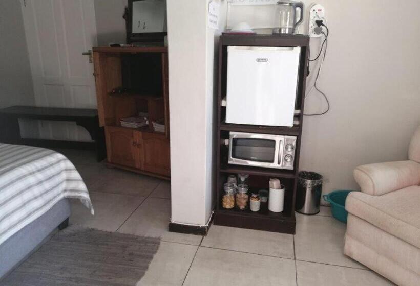 디럭스 스위트, Peace Cottage