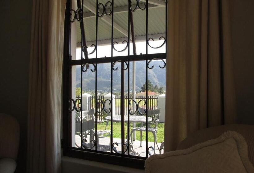 디럭스 스위트, Peace Cottage