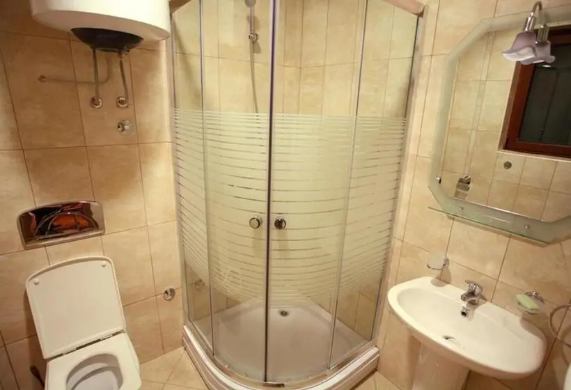 آپارتمان دوبلکس 1 خوابه, Family Apartments