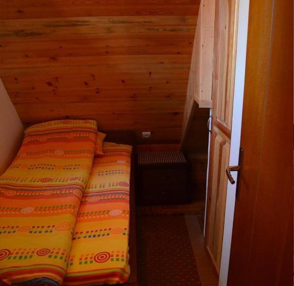 آپارتمان 3 خوابه, Family Apartments