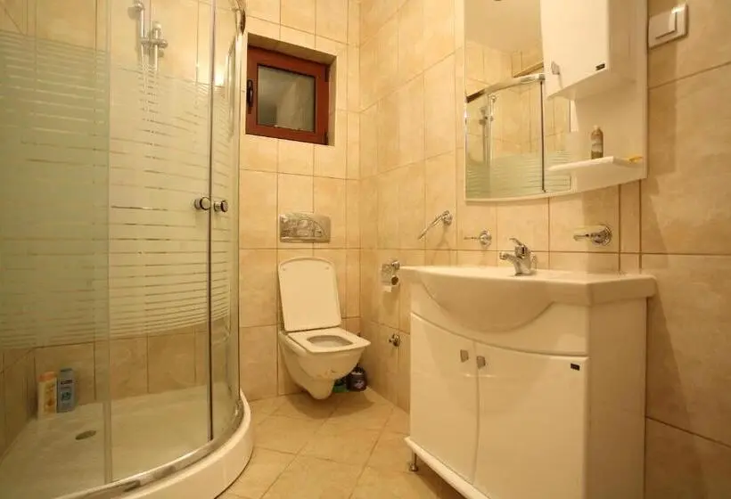 آپارتمان لوکس 1 خوابه, Family Apartments