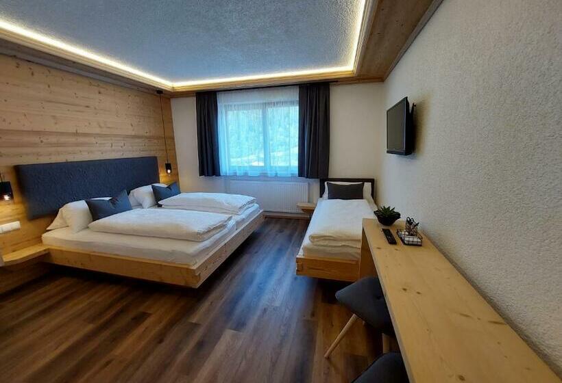 스탠다드 트리플 룸, Haus Vilgrassa