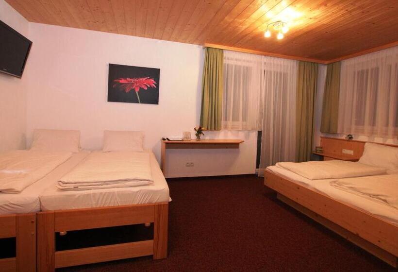 4인용 스탠다드 룸, Haus Vilgrassa