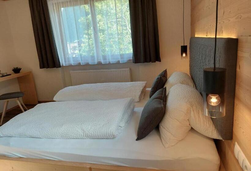 스탠다드 발코니 룸, Haus Vilgrassa