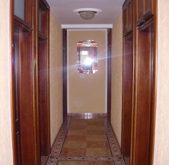 اتاق استاندارد با بالکن, Rooms & Apartments Anka