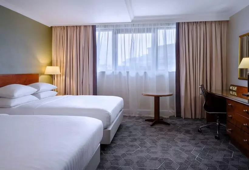Perhehuone, Delta Hotels By Marriott Liverpool City Centre