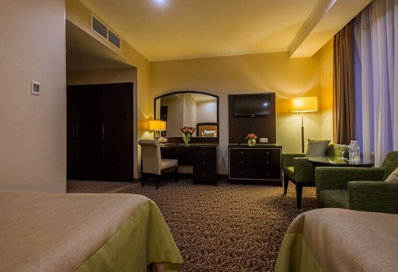 デラックスルーム, Arbat