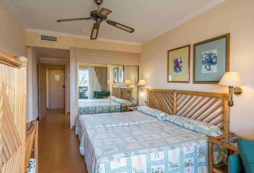 Номер Стандарт Трехместный, Blue Sea Costa Bastian