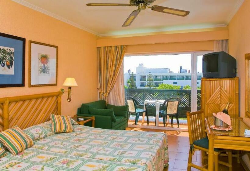 Номер Стандарт Трехместный, Blue Sea Costa Bastian