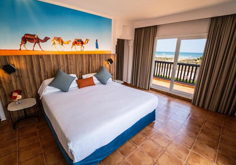 Номер Стандарт Трехместный, Blue Sea Costa Bastian