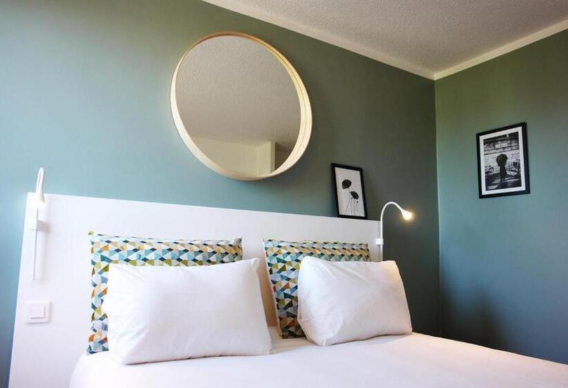 חדר סופריור, Brit Hotel Marseille Aéroport