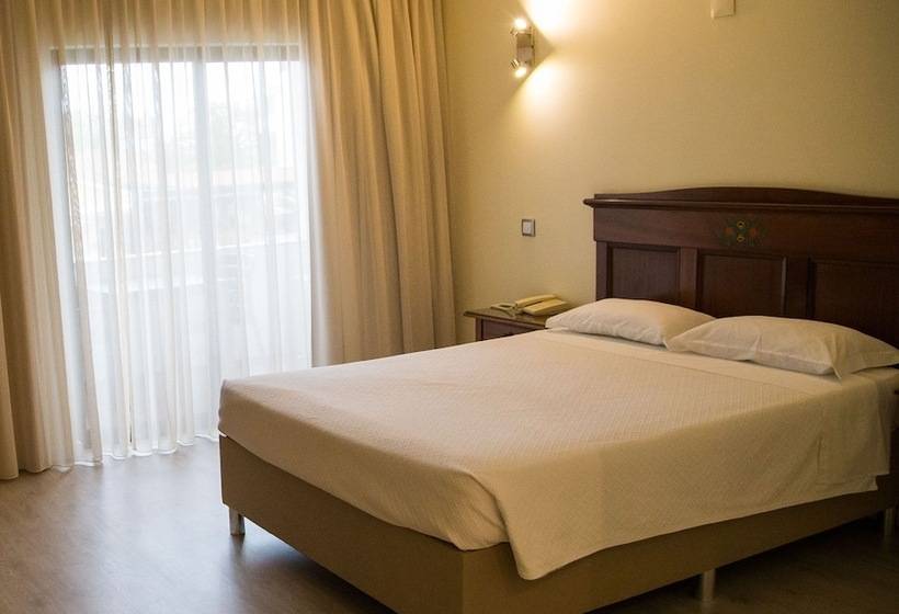 اتاق خانوادگی, Dom Fernando